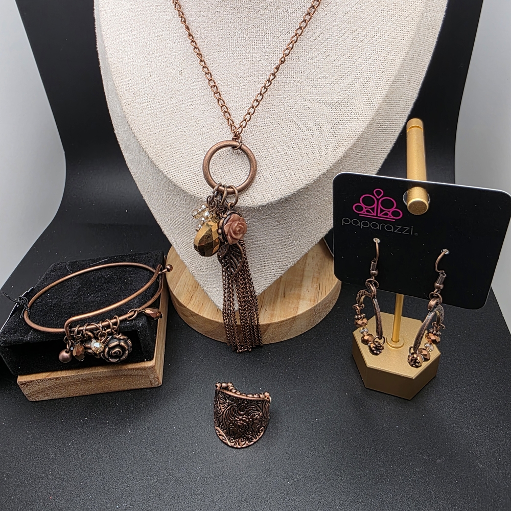 Paparazzi Copper Jewelry Set with Rose Accents (1631)